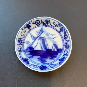 Delft Earthenware Dish